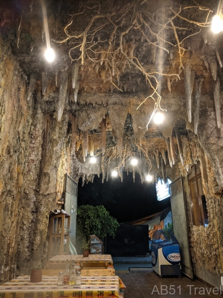 2024-08-17-54-Stalactite-restaurant