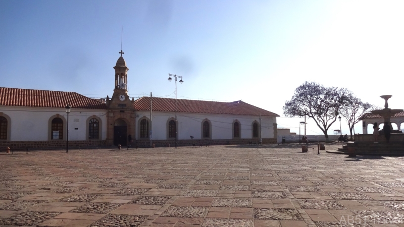 2024-08-24-08-Plaza-Pedro-de-Anzurez