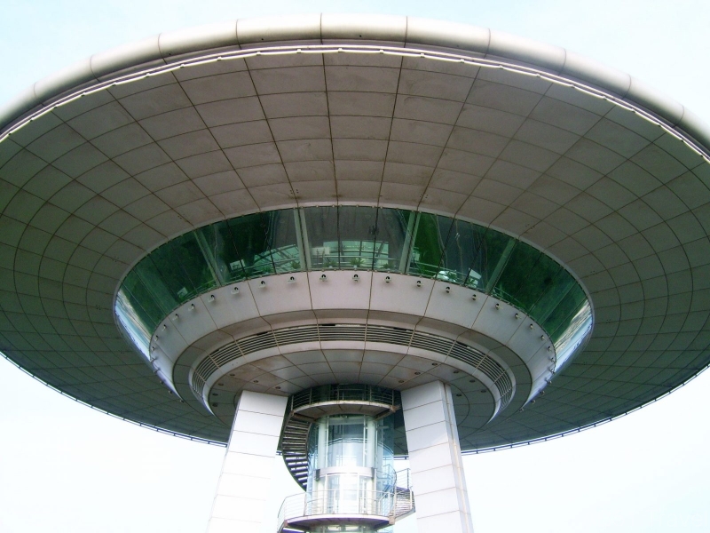 UFO, Dalian