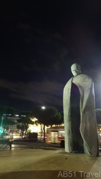 2023-09-23-112-Rome-Statue-of-Saint-John-Paul-II